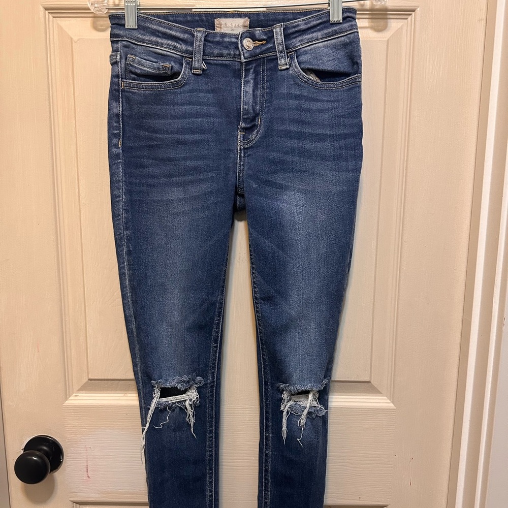 Women’s Ripped Skinny Altar’d  State Jeans